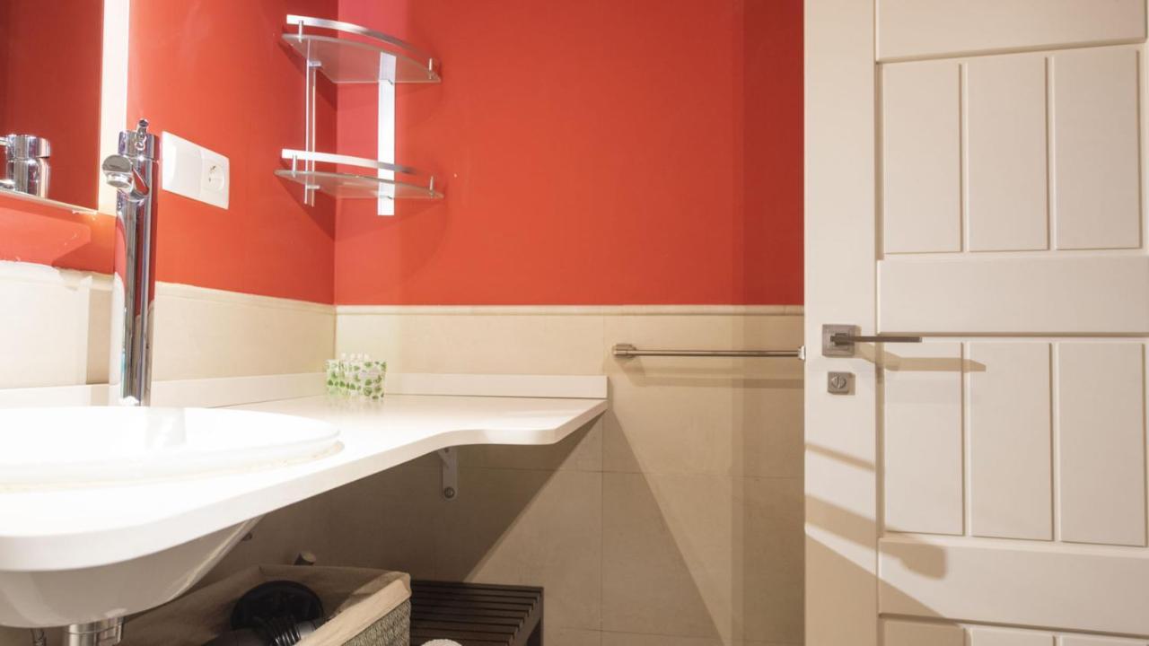 Capricho Toledano Apartment โตเลโด ภายนอก รูปภาพ