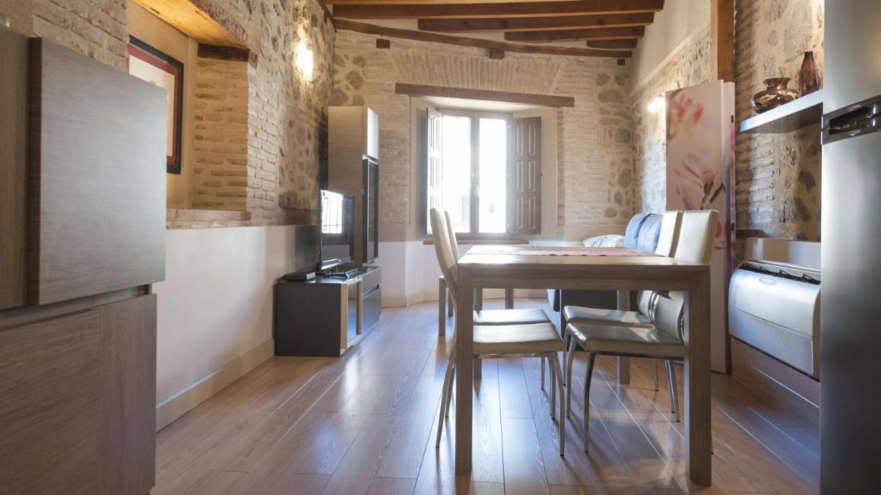 Capricho Toledano Apartment โตเลโด ภายนอก รูปภาพ