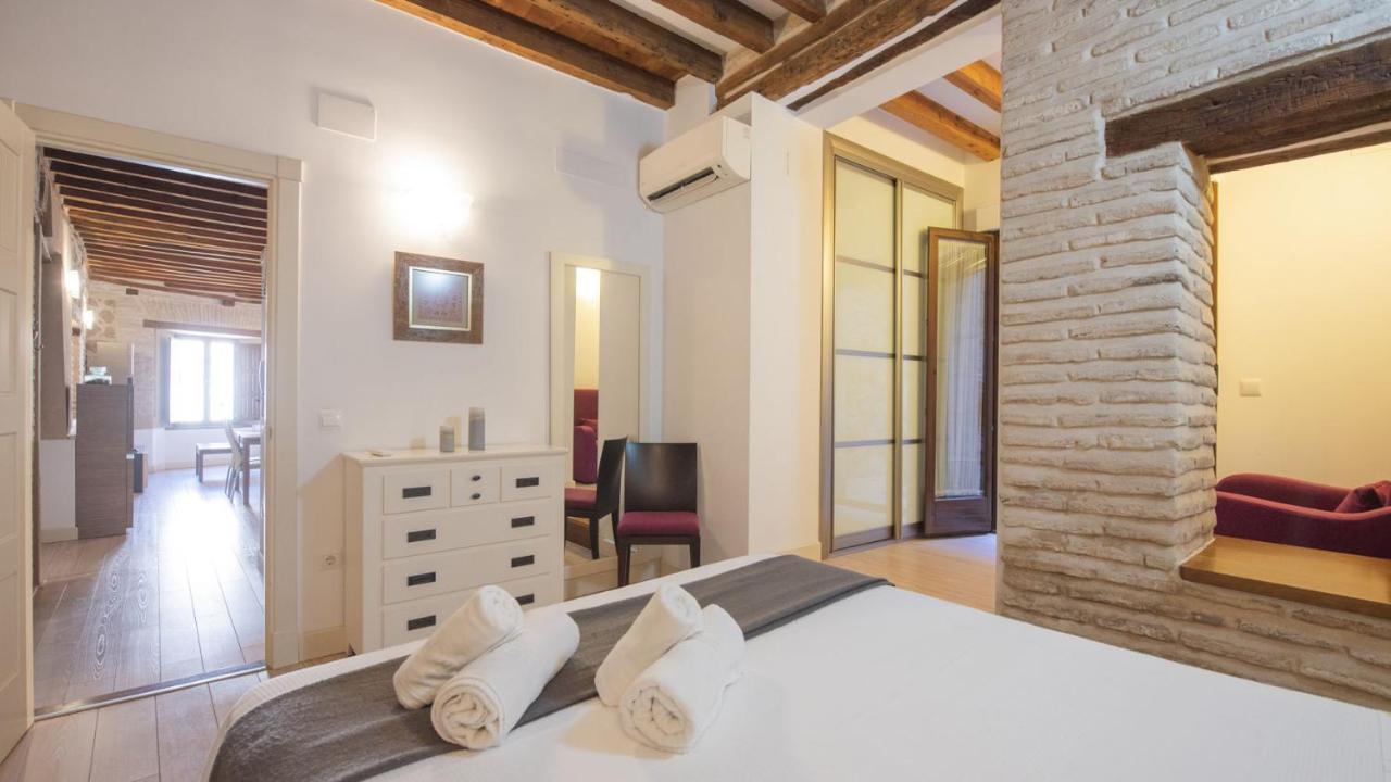 Capricho Toledano Apartment โตเลโด ภายนอก รูปภาพ